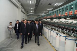 Read more about the article ТҮРКІСТАНДА ТОЛЫҚ ЦИКЛДІ ТОҚЫМА БҰЙЫМДАРЫН ӨНДІРУ БОЙЫНША МАҚТА АГРОӨНЕРКӘСІПТІК КЕШЕНІ ІСКЕ ҚОСЫЛДЫ