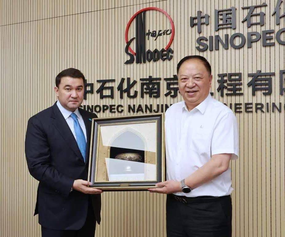 You are currently viewing ТҮРКІСТАН ОБЛЫСЫ МЕН SINOPEC: ИНВЕСТИЦИЯЛЫҚ ЫНТЫМАҚТАСТЫҚТЫҢ ЖАҢА МҮМКІНДІКТЕРІ