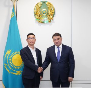 Read more about the article ТҮРКІСТАН ОБЛЫСЫ: ШЕТЕЛДІК ИНВЕСТОРЛАРМЕН ГҮЛ ШАРУАШЫЛЫҒЫН ДАМЫТУ МӘСЕЛЕСІ ТАЛҚЫЛАНДЫ